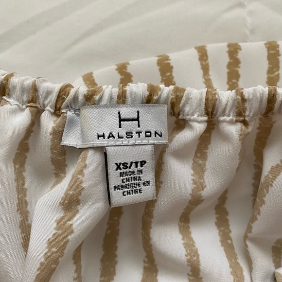 Halston off the Shoulder Top - Picture 4 of 4